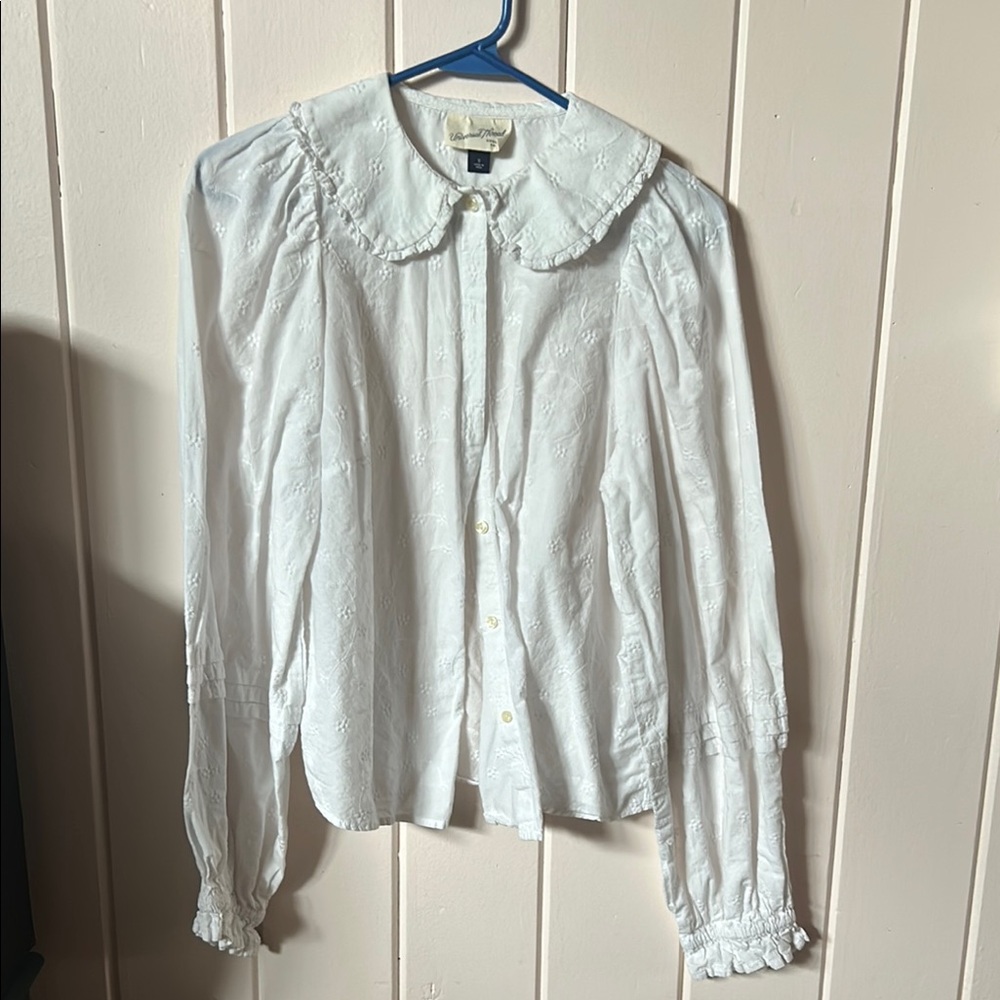Universal Thread White Embroidered Blouse